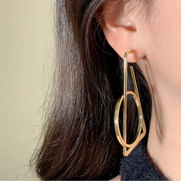 2/$30🌵 Gold Line Geometric Earrings Trapezoid Circle Hoop Shapes Boho Gift NEW - Picture 4 of 15